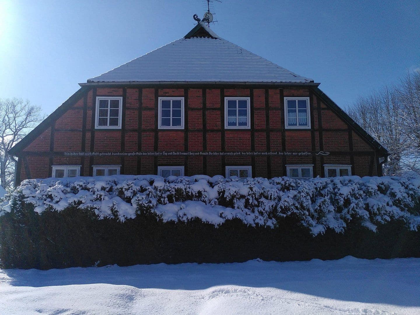 Prodej domu 430 m², pozemek 4.900 m², Rullstorf, Dolní Sasko Prodej domu 430 m², pozemek 4.900 m², Rullstorf, Dolní Sasko