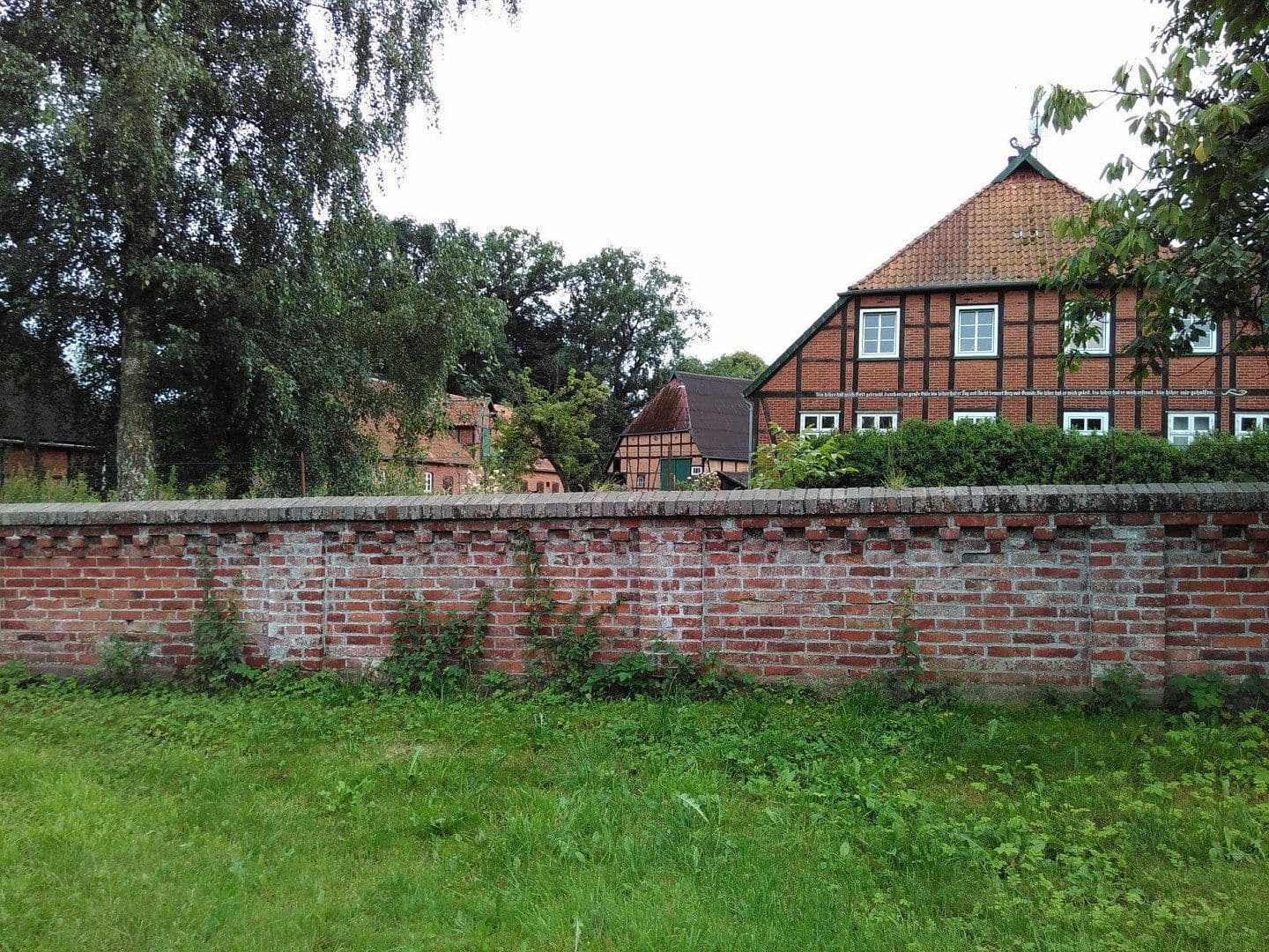 Prodej domu 430 m², pozemek 4.900 m², Rullstorf, Dolní Sasko Prodej domu 430 m², pozemek 4.900 m², Rullstorf, Dolní Sasko