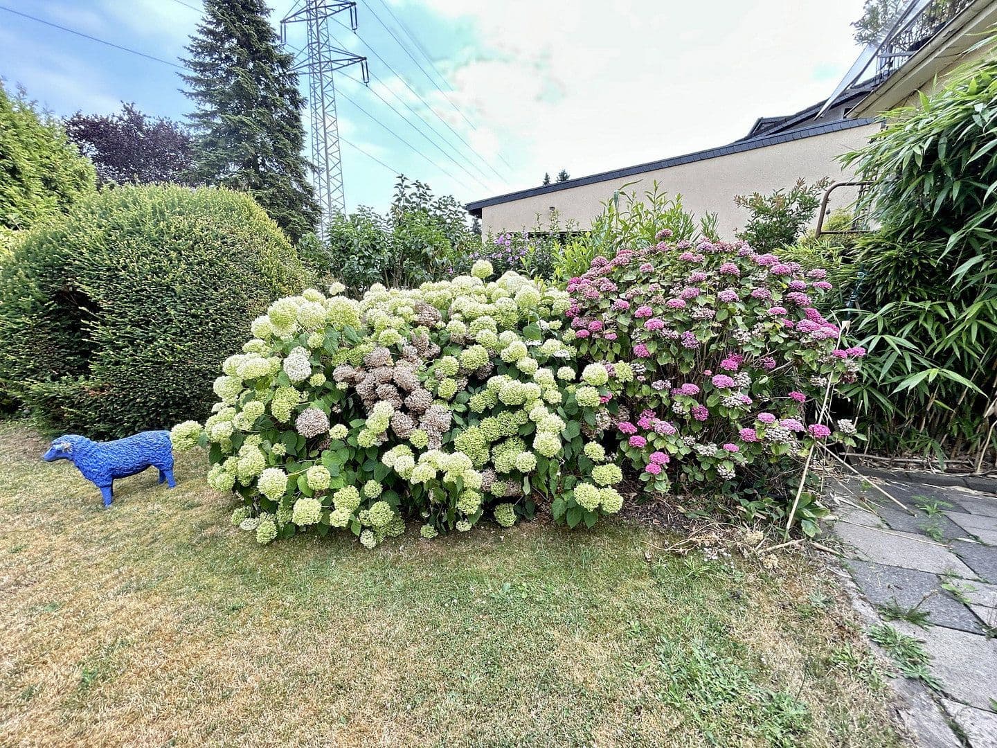 Prodej domu 155 m², pozemek 900 m², Fronhofweg 50, Brühl, Severní Porýní-Vestfálsko Prodej domu 155 m², pozemek 900 m², Fronhofweg 50, Brühl, Severní Porýní-Vestfálsko