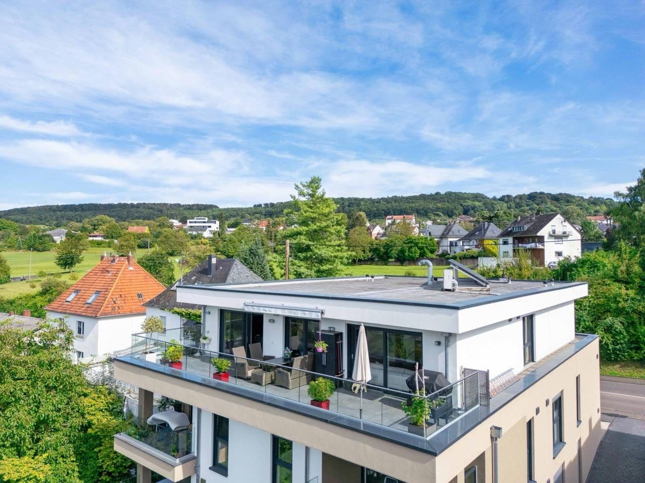 Prodej bytu 5+1 180 m², Perl, Země Sársko Prodej bytu 5+1 180 m², Perl, Země Sársko