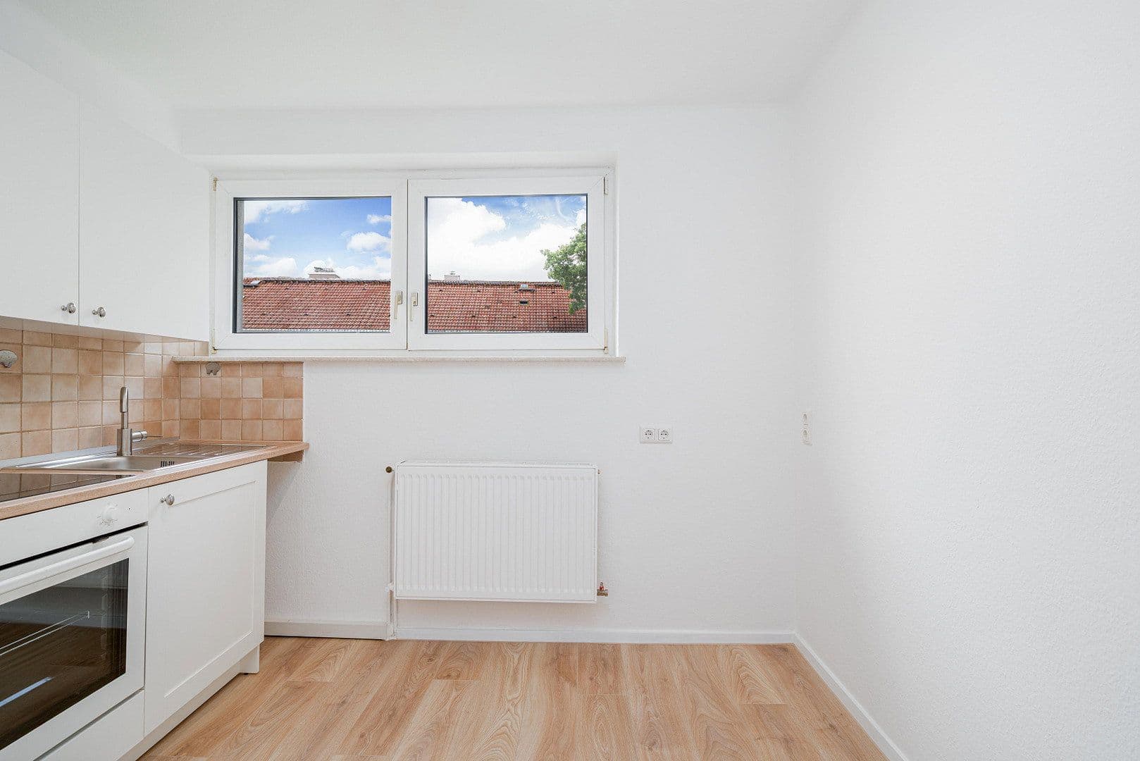 Prodej bytu 3+1 57 m², Jahnstr., Hof, Bavorsko Prodej bytu 3+1 57 m², Jahnstr., Hof, Bavorsko