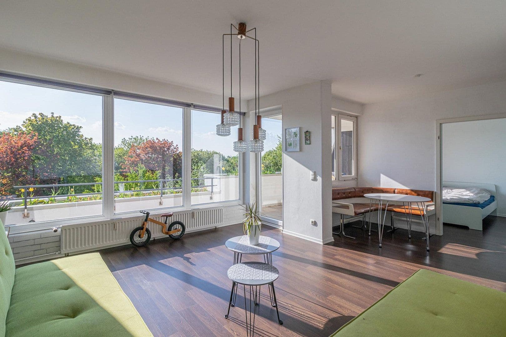 Pronájem bytu 3+1 73 m², Münterweg 14, Hamburg, Hamburg Pronájem bytu 3+1 73 m², Münterweg 14, Hamburg, Hamburg