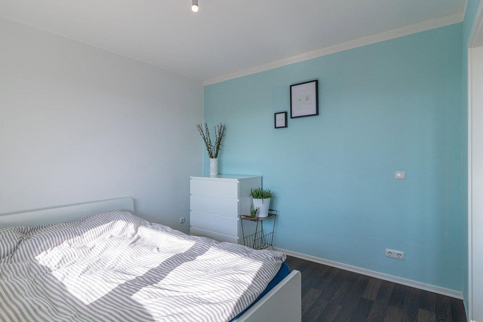 Pronájem bytu 3+1 73 m², Münterweg 14, Hamburg, Hamburg Pronájem bytu 3+1 73 m², Münterweg 14, Hamburg, Hamburg
