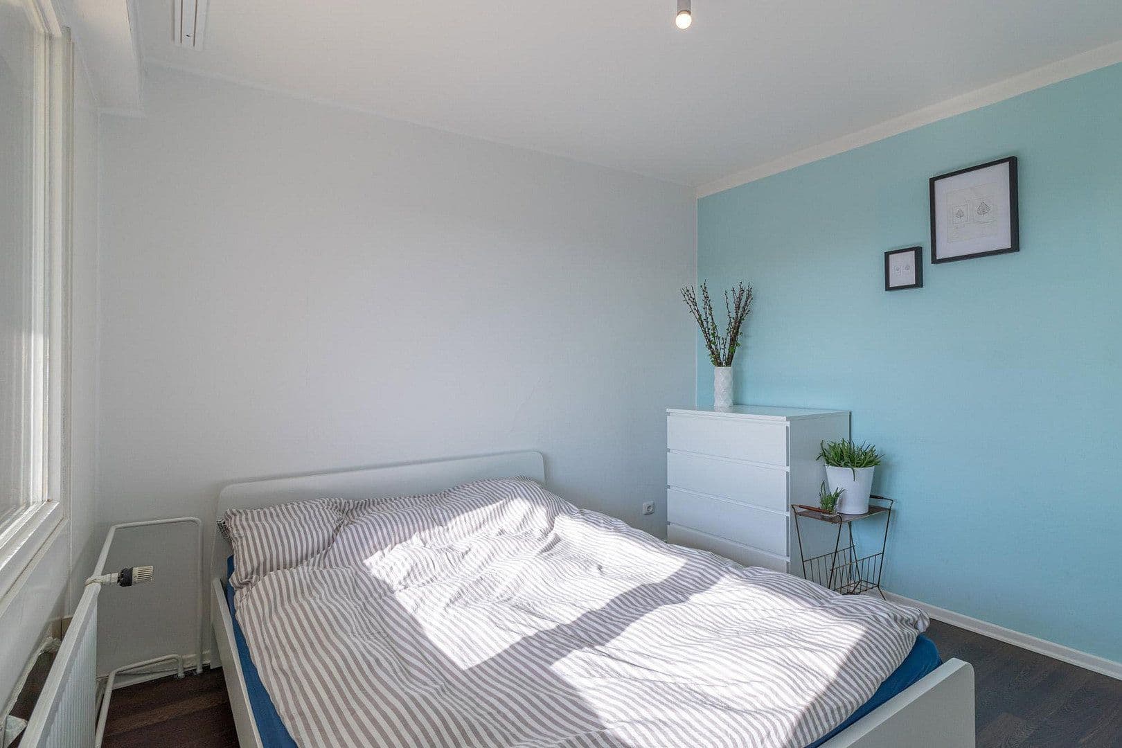 Pronájem bytu 3+1 73 m², Münterweg 14, Hamburg, Hamburg Pronájem bytu 3+1 73 m², Münterweg 14, Hamburg, Hamburg