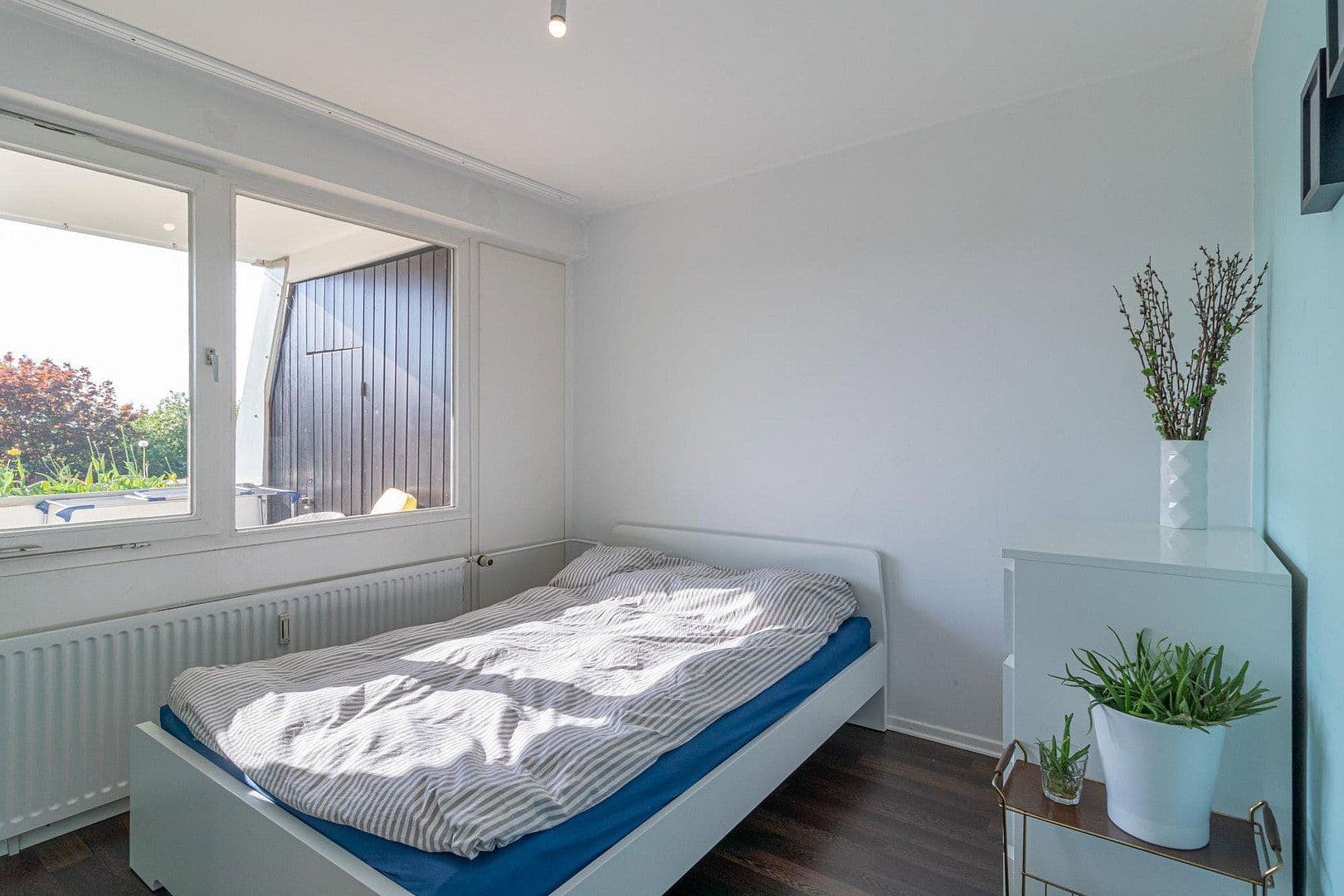 Pronájem bytu 3+1 73 m², Münterweg 14, Hamburg, Hamburg Pronájem bytu 3+1 73 m², Münterweg 14, Hamburg, Hamburg