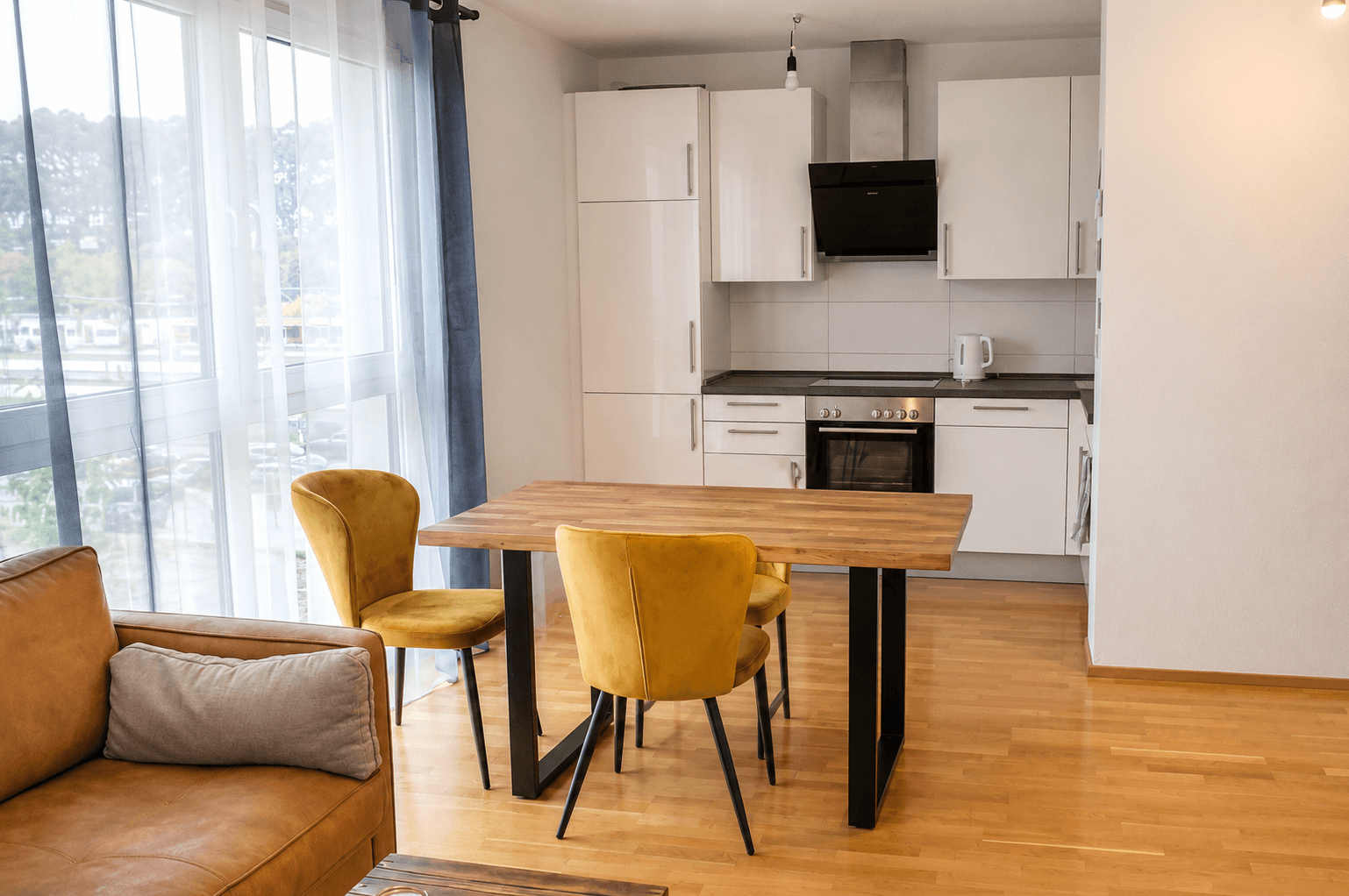 Pronájem bytu 3+1 68 m², Fleischmannstr. 11, Esslingen am Neckar, Bádensko-Württembersko Pronájem bytu 3+1 68 m², Fleischmannstr. 11, Esslingen am Neckar, Bádensko-Württembersko