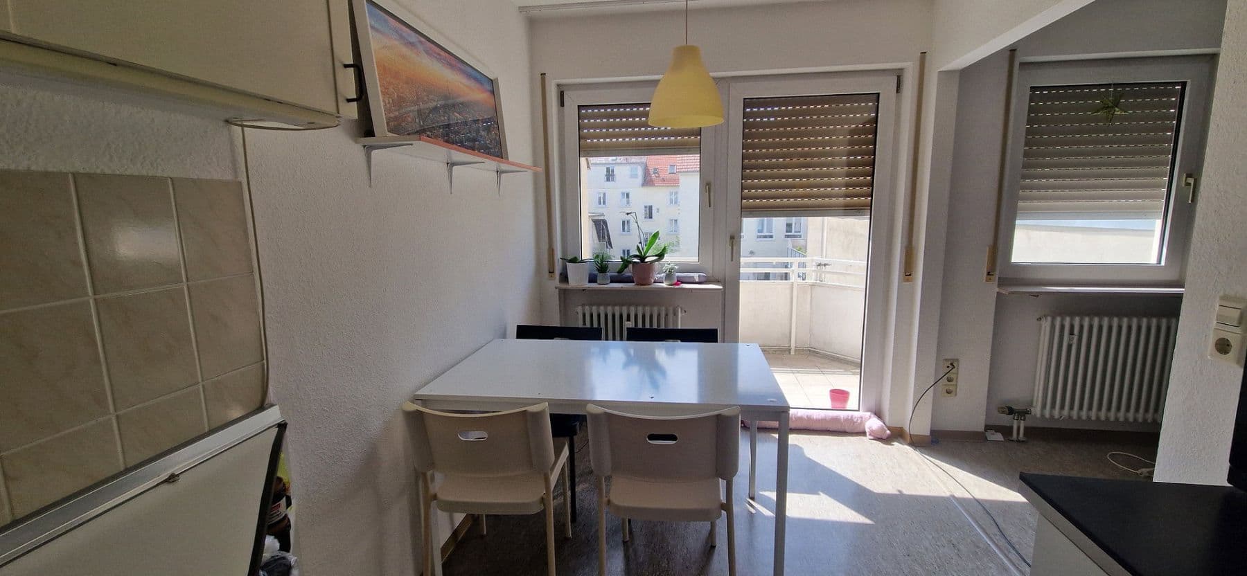 Pronájem bytu 2+1 55 m², Hirschstr. 36, Karlsruhe, Bádensko-Württembersko Pronájem bytu 2+1 55 m², Hirschstr. 36, Karlsruhe, Bádensko-Württembersko