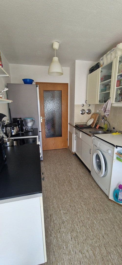 Pronájem bytu 2+1 55 m², Hirschstr. 36, Karlsruhe, Bádensko-Württembersko Pronájem bytu 2+1 55 m², Hirschstr. 36, Karlsruhe, Bádensko-Württembersko