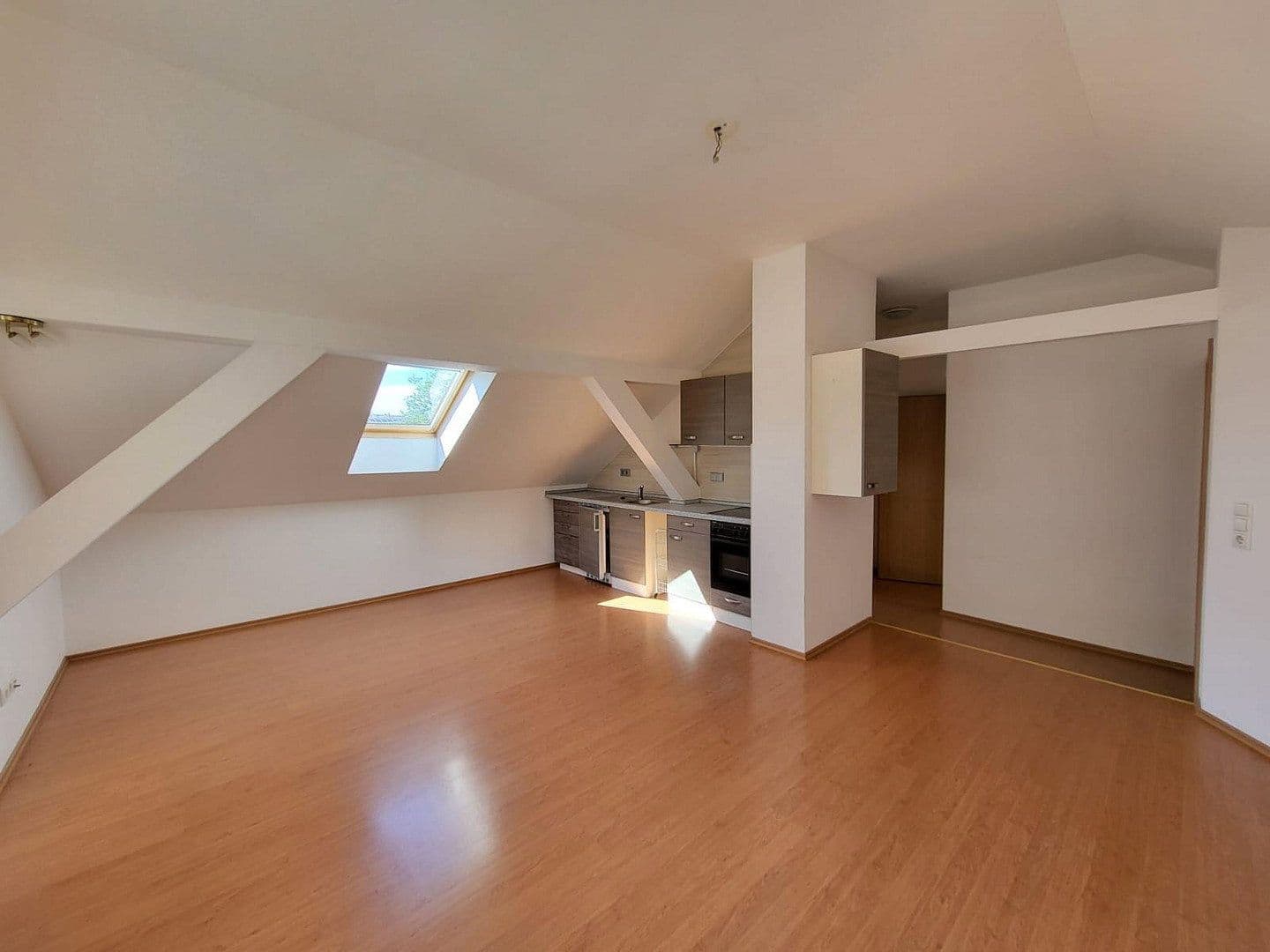 Prodej domu 130 m², pozemek 296 m², Haslachstraße 5, Marktoberdorf, Bavorsko Prodej domu 130 m², pozemek 296 m², Haslachstraße 5, Marktoberdorf, Bavorsko