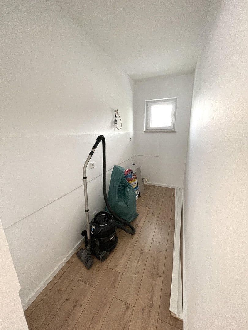 Pronájem bytu 1+1 32 m², Kaiserstraße 37, Schwelm, Severní Porýní-Vestfálsko Pronájem bytu 1+1 32 m², Kaiserstraße 37, Schwelm, Severní Porýní-Vestfálsko