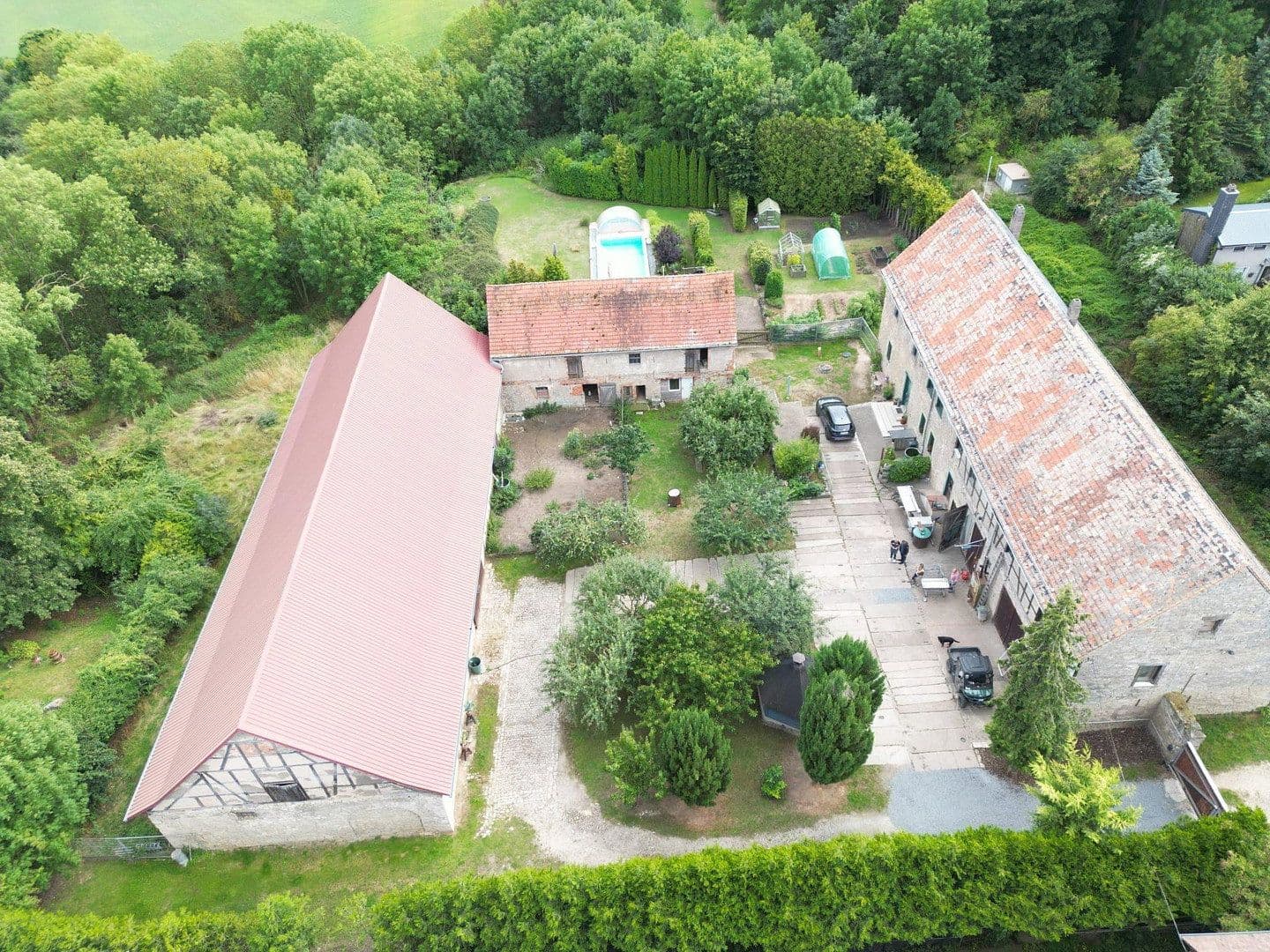 Prodej domu 207 m², pozemek 5.240 m², Linkershof 68, Ilmtal-Weinstraße, Durynsko Prodej domu 207 m², pozemek 5.240 m², Linkershof 68, Ilmtal-Weinstraße, Durynsko