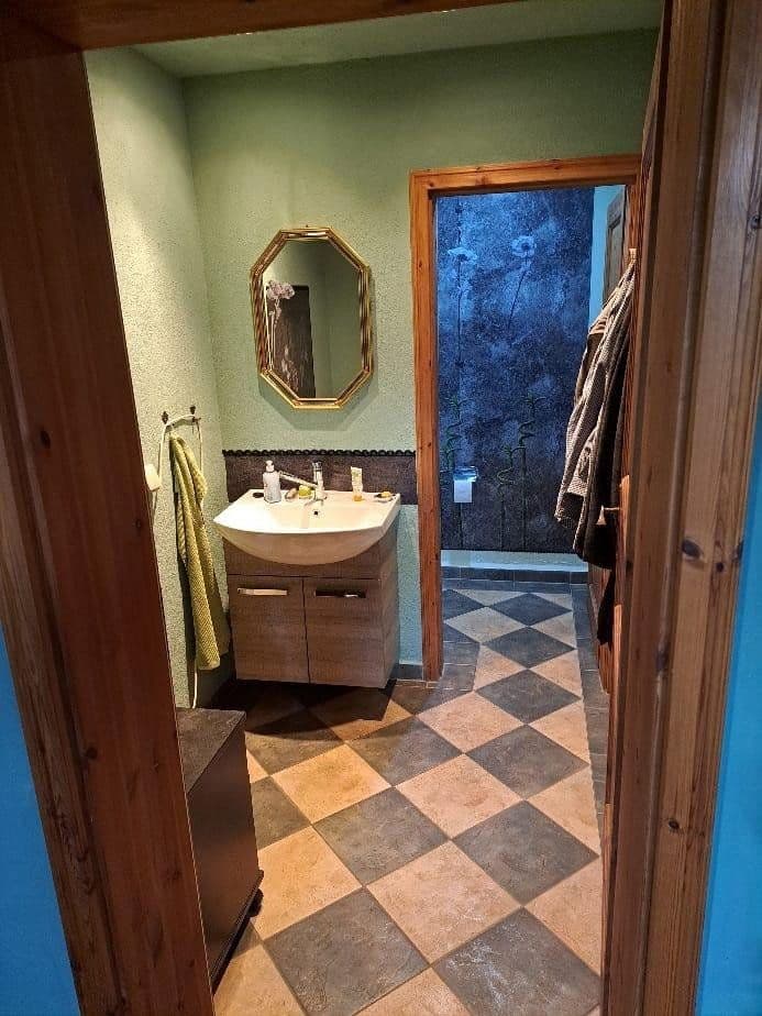 Prodej domu 207 m², pozemek 5.240 m², Linkershof 68, Ilmtal-Weinstraße, Durynsko Prodej domu 207 m², pozemek 5.240 m², Linkershof 68, Ilmtal-Weinstraße, Durynsko