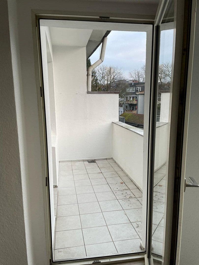 Pronájem bytu 2+1 63 m², Düppelstr.10, Essen, Severní Porýní-Vestfálsko Pronájem bytu 2+1 63 m², Düppelstr.10, Essen, Severní Porýní-Vestfálsko