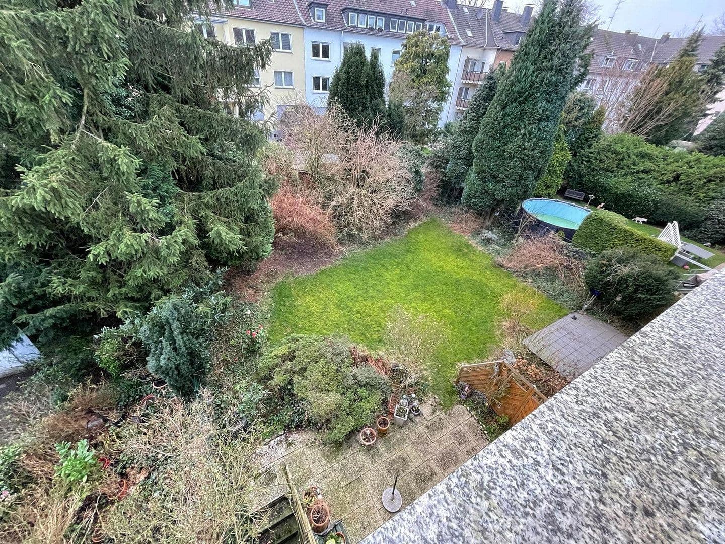 Pronájem bytu 2+1 63 m², Düppelstr.10, Essen, Severní Porýní-Vestfálsko Pronájem bytu 2+1 63 m², Düppelstr.10, Essen, Severní Porýní-Vestfálsko