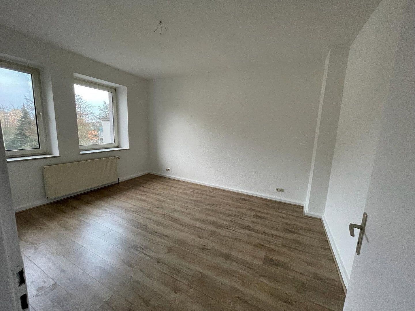 Pronájem bytu 2+1 63 m², Düppelstr.10, Essen, Severní Porýní-Vestfálsko Pronájem bytu 2+1 63 m², Düppelstr.10, Essen, Severní Porýní-Vestfálsko