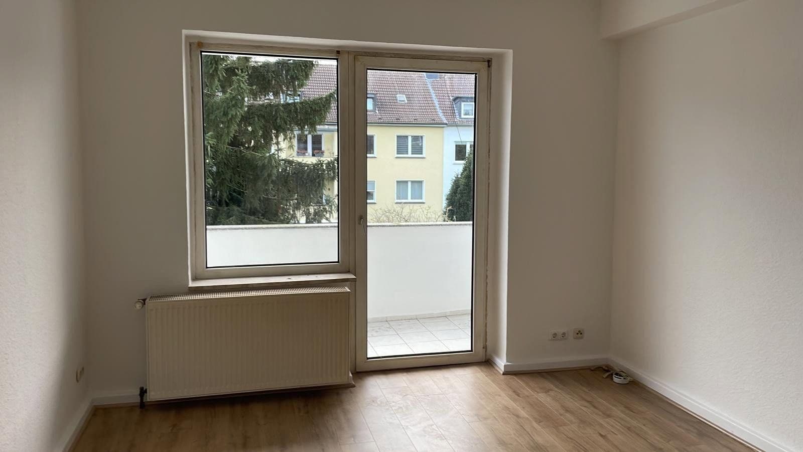 Pronájem bytu 2+1 63 m², Düppelstr.10, Essen, Severní Porýní-Vestfálsko Pronájem bytu 2+1 63 m², Düppelstr.10, Essen, Severní Porýní-Vestfálsko