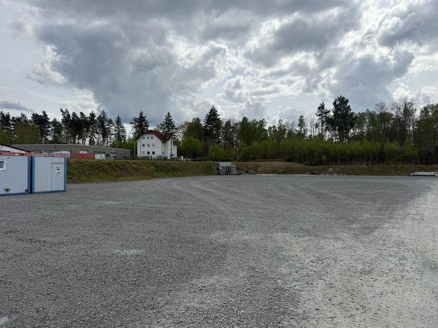 Pronájem pozemku 2.400 m², Waldmohr, Porýní-Falc Pronájem pozemku 2.400 m², Waldmohr, Porýní-Falc