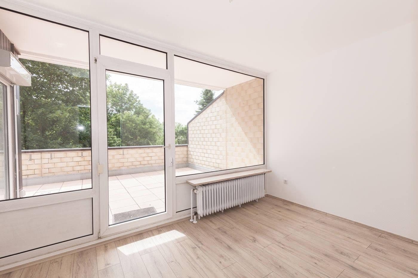 Prodej bytu 4+1 113 m², Lessingplatz 7, Neuss, Severní Porýní-Vestfálsko Prodej bytu 4+1 113 m², Lessingplatz 7, Neuss, Severní Porýní-Vestfálsko