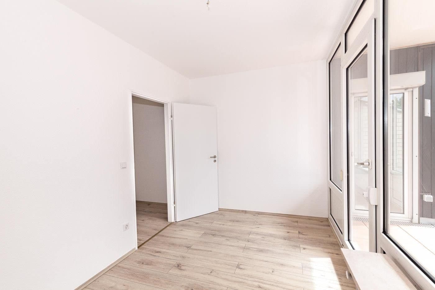 Prodej bytu 4+1 113 m², Lessingplatz 7, Neuss, Severní Porýní-Vestfálsko Prodej bytu 4+1 113 m², Lessingplatz 7, Neuss, Severní Porýní-Vestfálsko