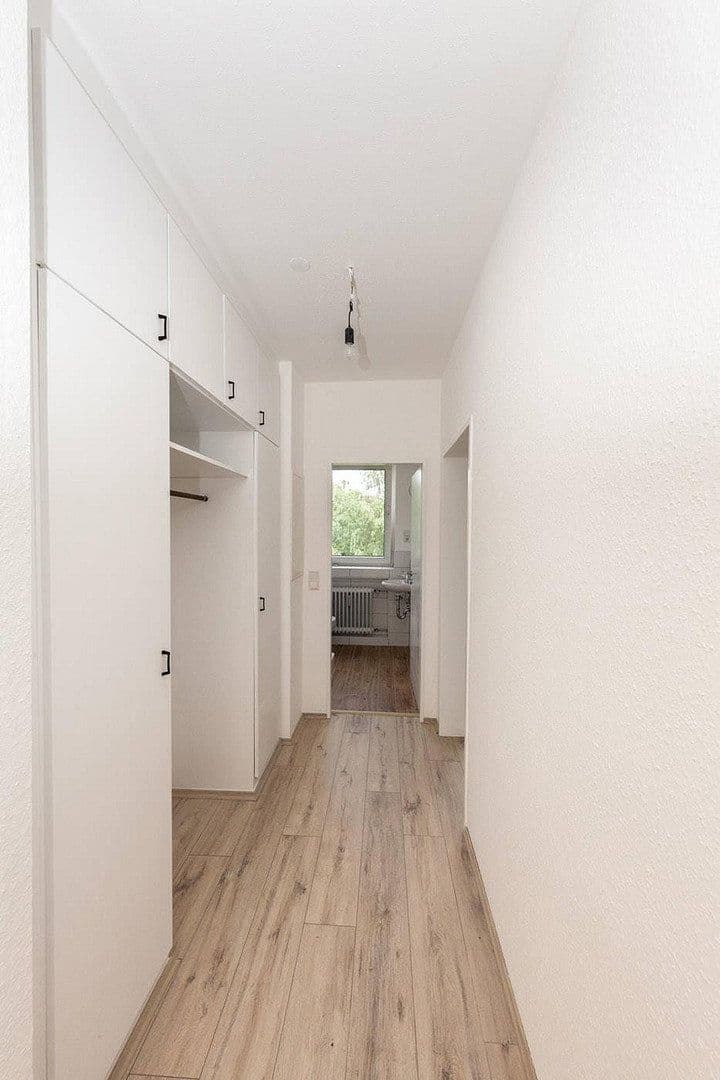 Prodej bytu 4+1 113 m², Lessingplatz 7, Neuss, Severní Porýní-Vestfálsko Prodej bytu 4+1 113 m², Lessingplatz 7, Neuss, Severní Porýní-Vestfálsko