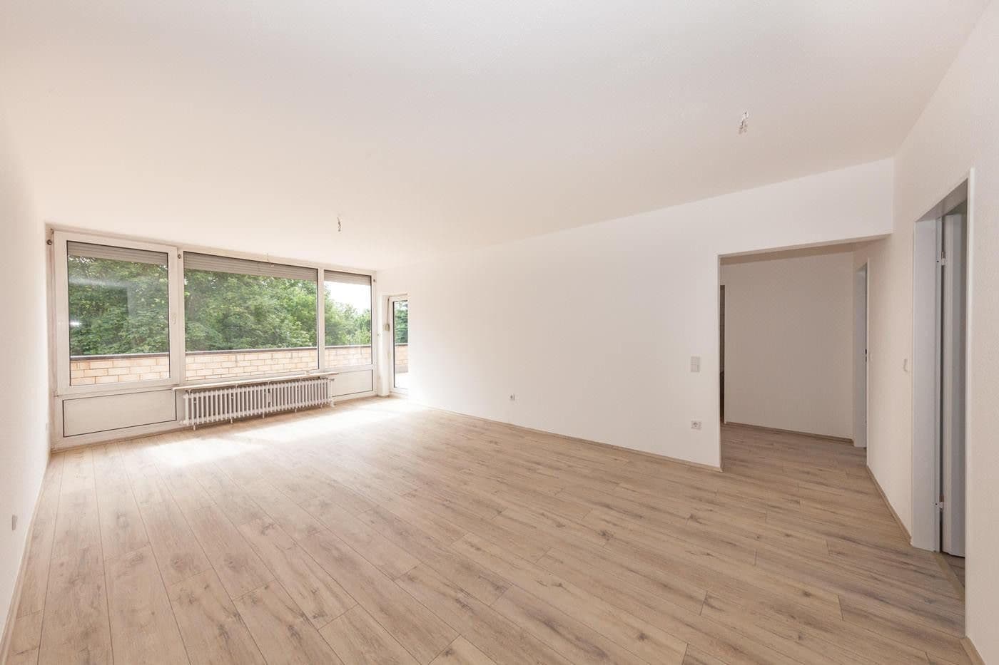 Prodej bytu 4+1 113 m², Lessingplatz 7, Neuss, Severní Porýní-Vestfálsko Prodej bytu 4+1 113 m², Lessingplatz 7, Neuss, Severní Porýní-Vestfálsko