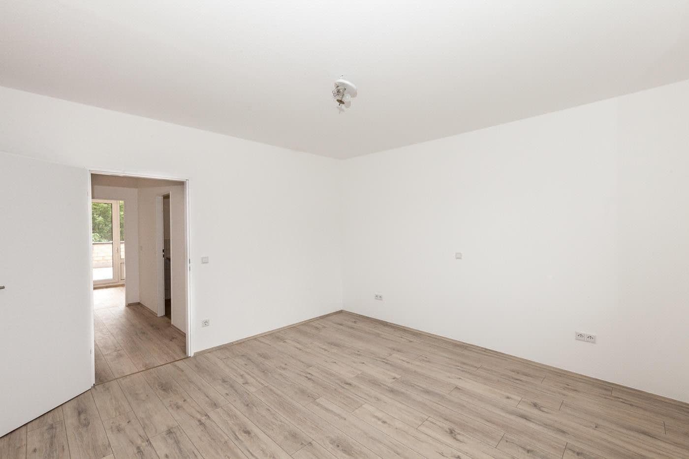 Prodej bytu 4+1 113 m², Lessingplatz 7, Neuss, Severní Porýní-Vestfálsko Prodej bytu 4+1 113 m², Lessingplatz 7, Neuss, Severní Porýní-Vestfálsko