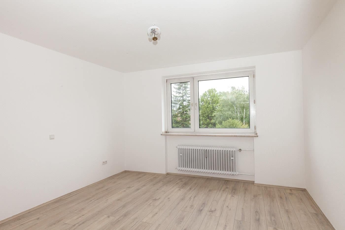 Prodej bytu 4+1 113 m², Lessingplatz 7, Neuss, Severní Porýní-Vestfálsko Prodej bytu 4+1 113 m², Lessingplatz 7, Neuss, Severní Porýní-Vestfálsko