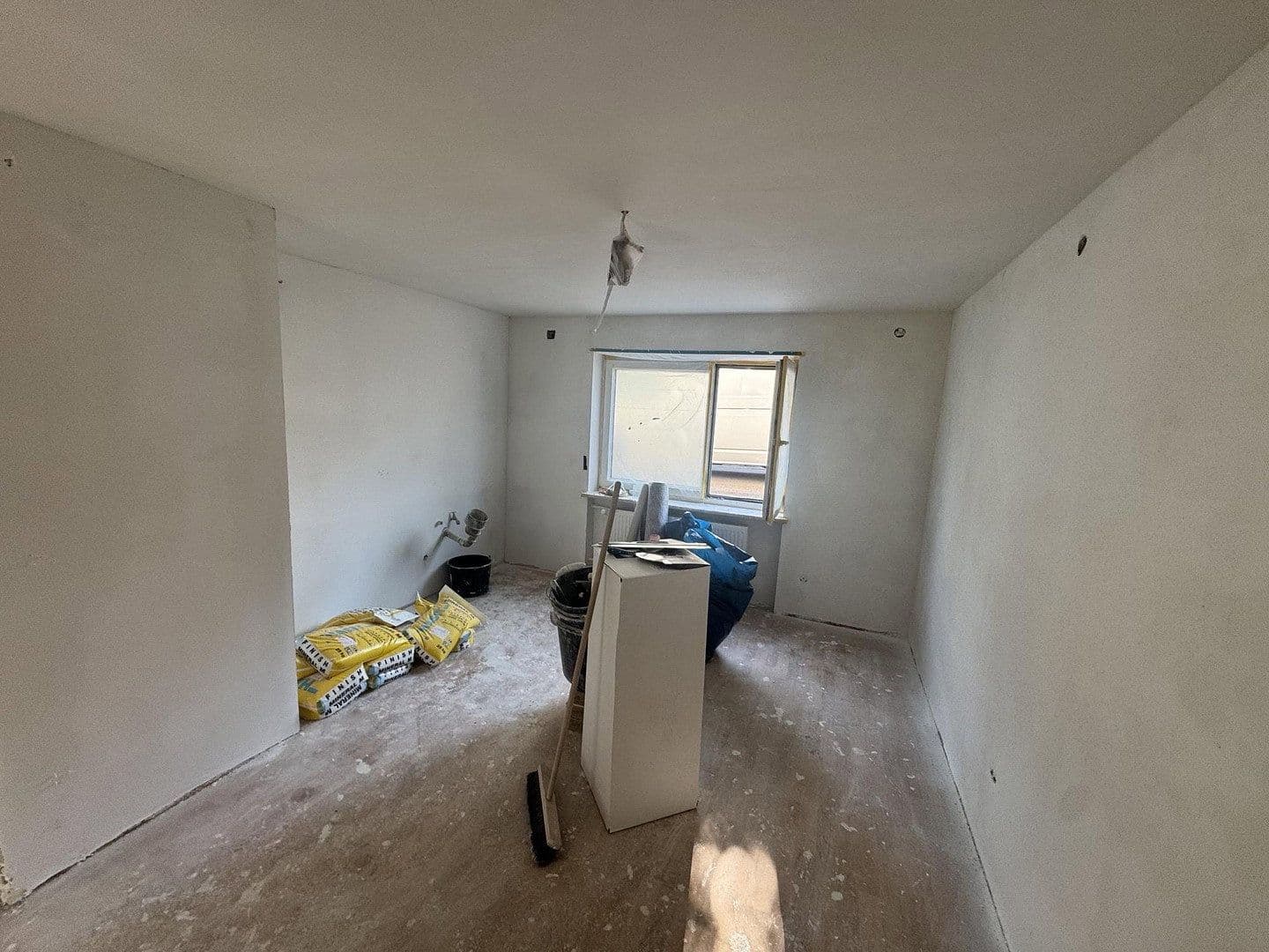 Pronájem bytu 2+1 57 m², Bahnstr. 3a, Augsburg, Bavorsko Pronájem bytu 2+1 57 m², Bahnstr. 3a, Augsburg, Bavorsko