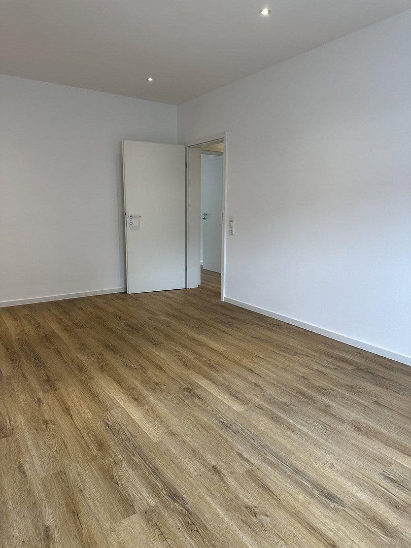 Pronájem bytu 3+1 85 m², Ruhrstraße 58, Witten, Severní Porýní-Vestfálsko Pronájem bytu 3+1 85 m², Ruhrstraße 58, Witten, Severní Porýní-Vestfálsko