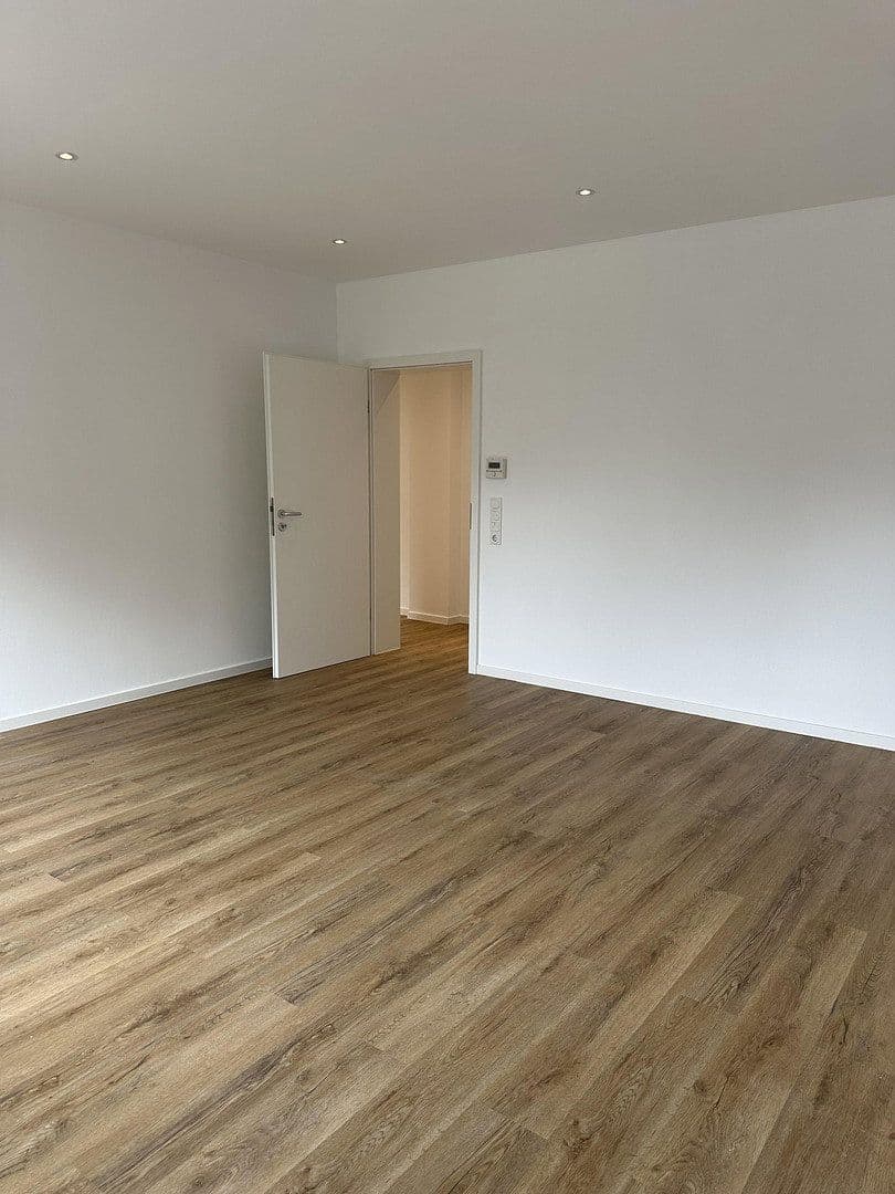 Pronájem bytu 3+1 85 m², Ruhrstraße 58, Witten, Severní Porýní-Vestfálsko Pronájem bytu 3+1 85 m², Ruhrstraße 58, Witten, Severní Porýní-Vestfálsko
