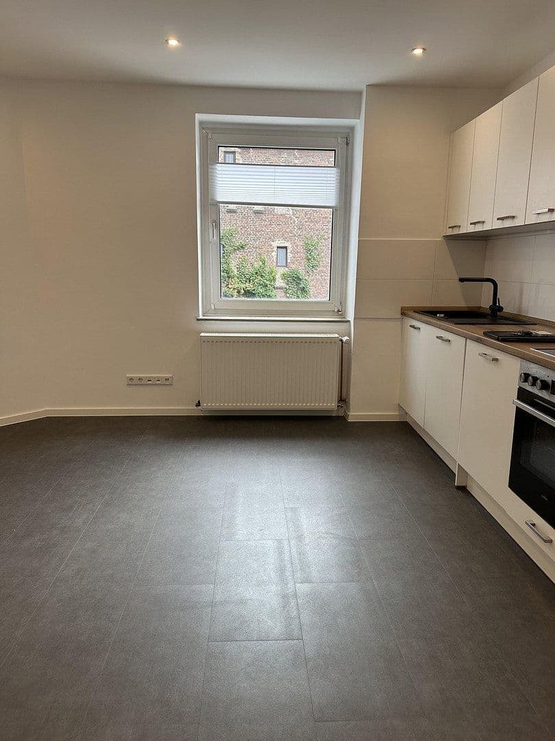 Pronájem bytu 3+1 85 m², Ruhrstraße 58, Witten, Severní Porýní-Vestfálsko Pronájem bytu 3+1 85 m², Ruhrstraße 58, Witten, Severní Porýní-Vestfálsko