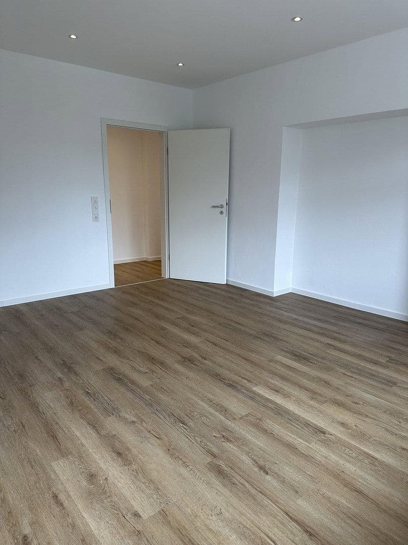 Pronájem bytu 3+1 85 m², Ruhrstraße 58, Witten, Severní Porýní-Vestfálsko Pronájem bytu 3+1 85 m², Ruhrstraße 58, Witten, Severní Porýní-Vestfálsko