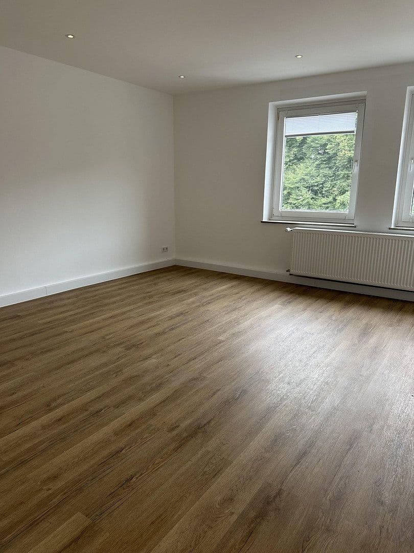 Pronájem bytu 3+1 85 m², Ruhrstraße 58, Witten, Severní Porýní-Vestfálsko Pronájem bytu 3+1 85 m², Ruhrstraße 58, Witten, Severní Porýní-Vestfálsko
