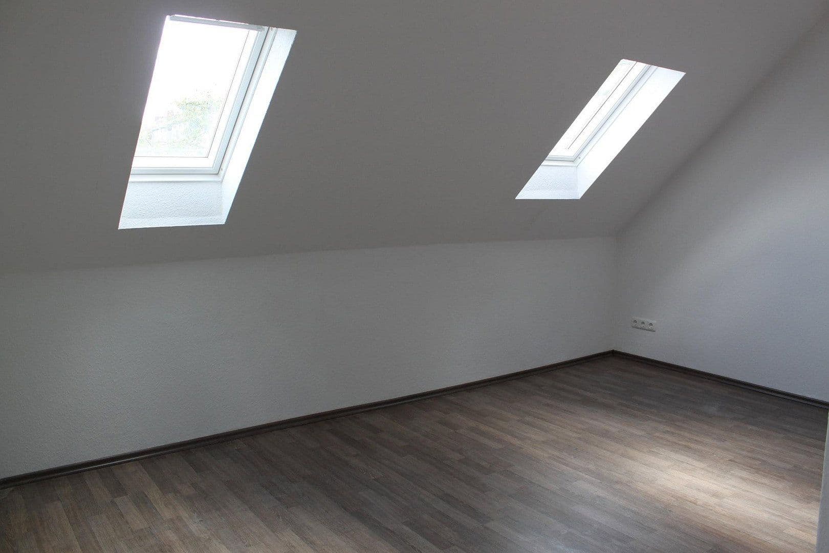 Pronájem domu 60 m², pozemek 103 m², Stiller Weg, Bremen, Bremen Pronájem domu 60 m², pozemek 103 m², Stiller Weg, Bremen, Bremen