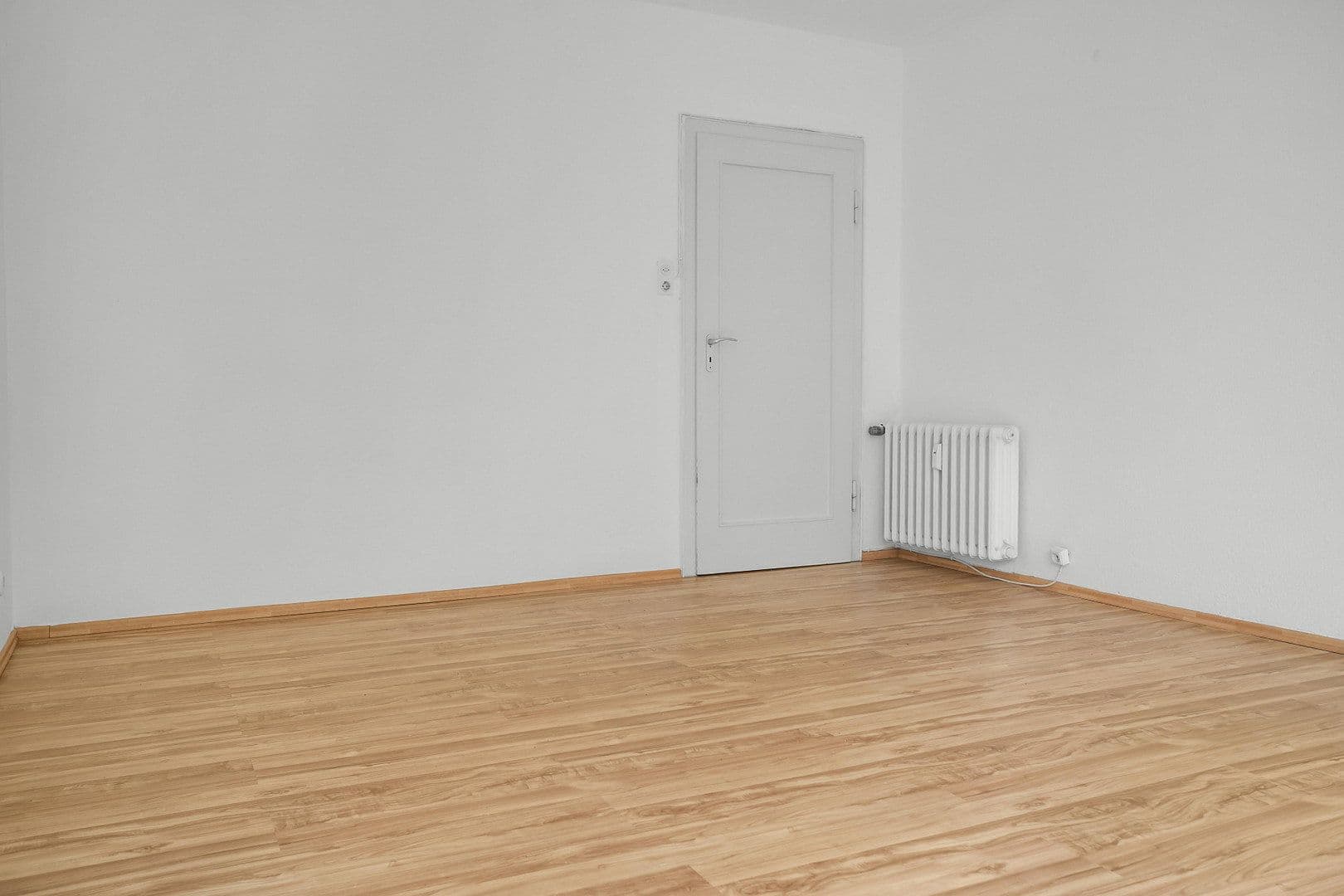 Pronájem bytu 1+kk 38 m², An der Christuskirche 19, Hannover, Dolní Sasko Pronájem bytu 1+kk 38 m², An der Christuskirche 19, Hannover, Dolní Sasko