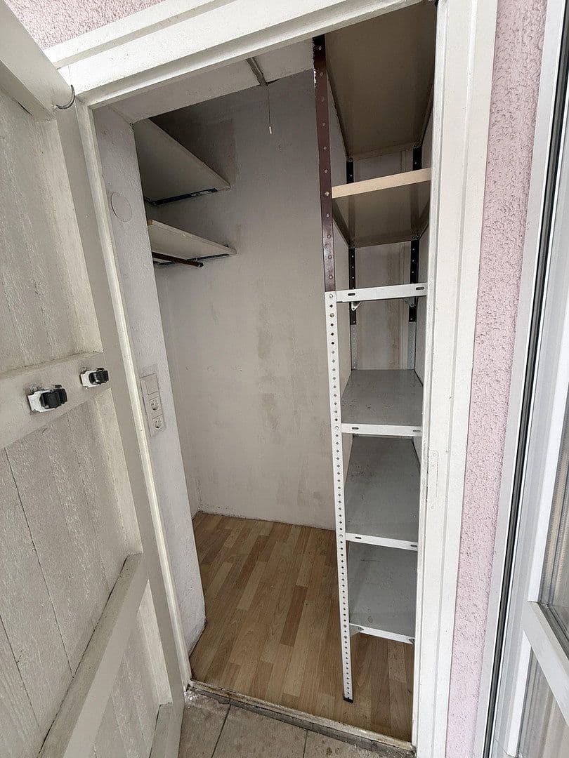Prodej bytu 1+1 39 m², Im Hasengrund 38, Rüsselsheim am Main, Hessen Prodej bytu 1+1 39 m², Im Hasengrund 38, Rüsselsheim am Main, Hessen