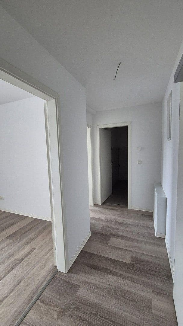 Pronájem bytu 2+1 75 m², Cochstedter Straße 2, Magdeburg, Sasko-Anhaltsko Pronájem bytu 2+1 75 m², Cochstedter Straße 2, Magdeburg, Sasko-Anhaltsko