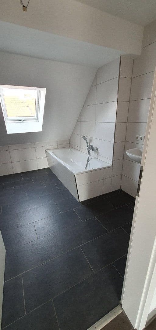 Pronájem bytu 2+1 64 m², Bruck i.d.OPf., Bavorsko Pronájem bytu 2+1 64 m², Bruck i.d.OPf., Bavorsko