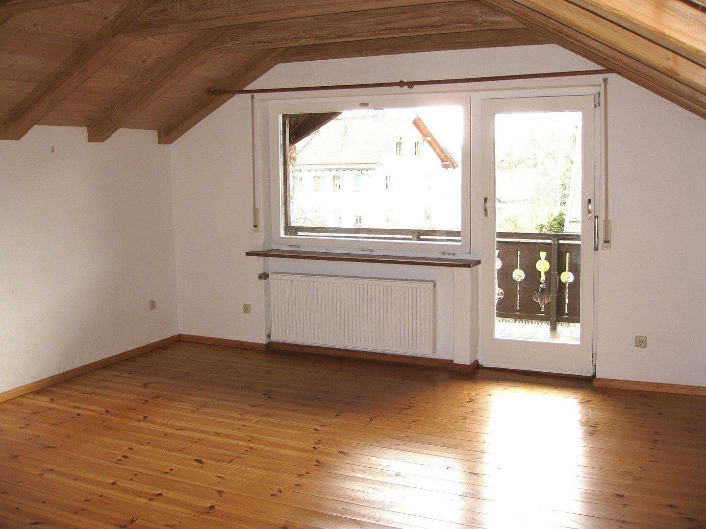 Pronájem bytu 2+kk 65 m², Andechs-Erling, Bavorsko Pronájem bytu 2+kk 65 m², Andechs-Erling, Bavorsko