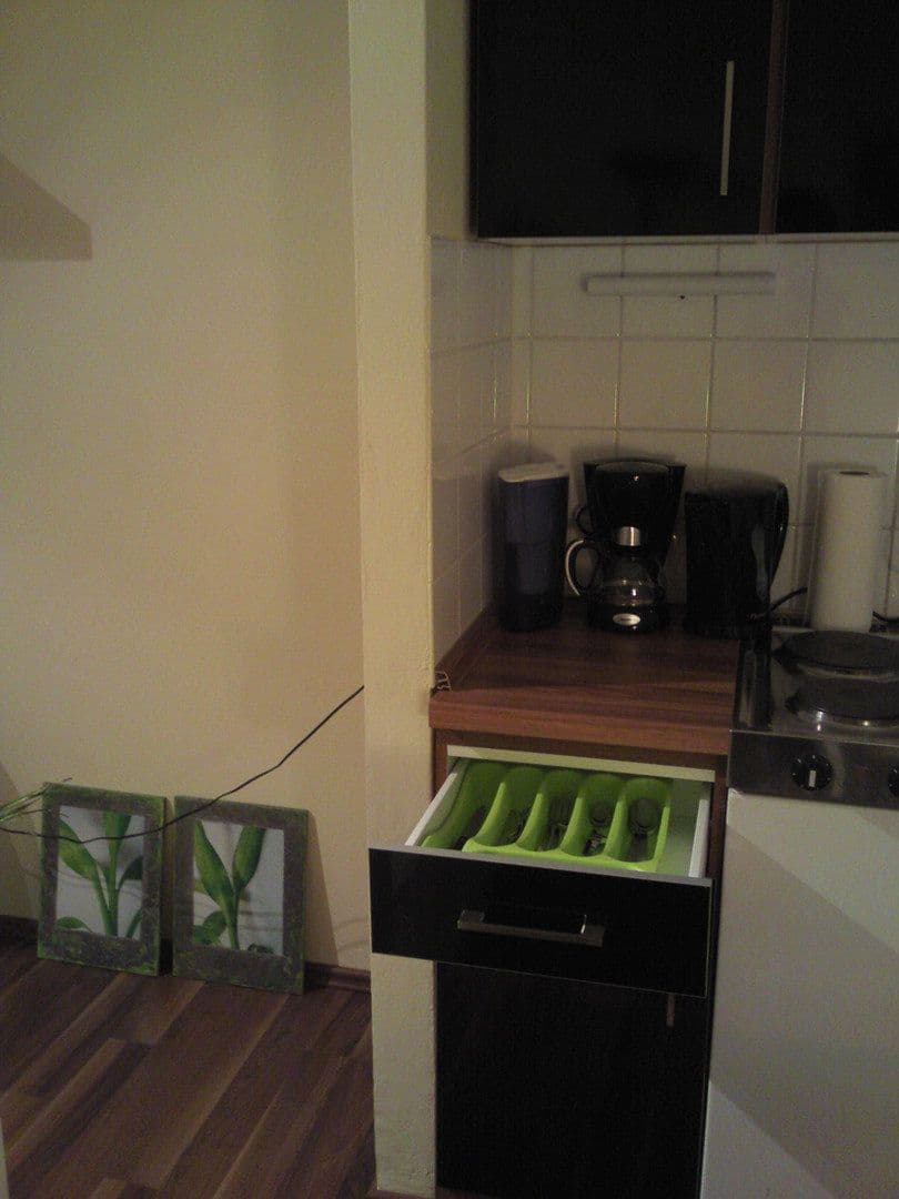 Pronájem bytu 1+1 23 m², Klagenfurter Str., München, Bavorsko Pronájem bytu 1+1 23 m², Klagenfurter Str., München, Bavorsko