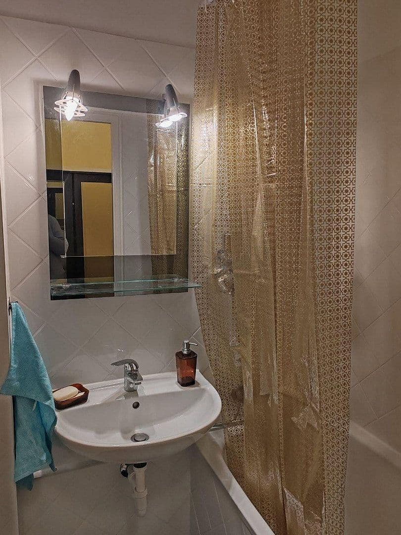 Pronájem bytu 1+1 23 m², Klagenfurter Str., München, Bavorsko Pronájem bytu 1+1 23 m², Klagenfurter Str., München, Bavorsko