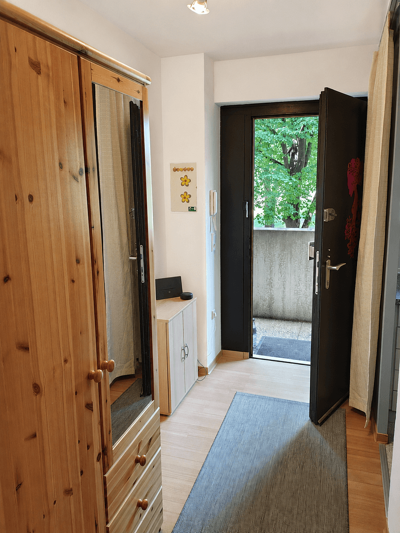 Pronájem bytu 1+1 36 m², Hannover, Dolní Sasko Pronájem bytu 1+1 36 m², Hannover, Dolní Sasko