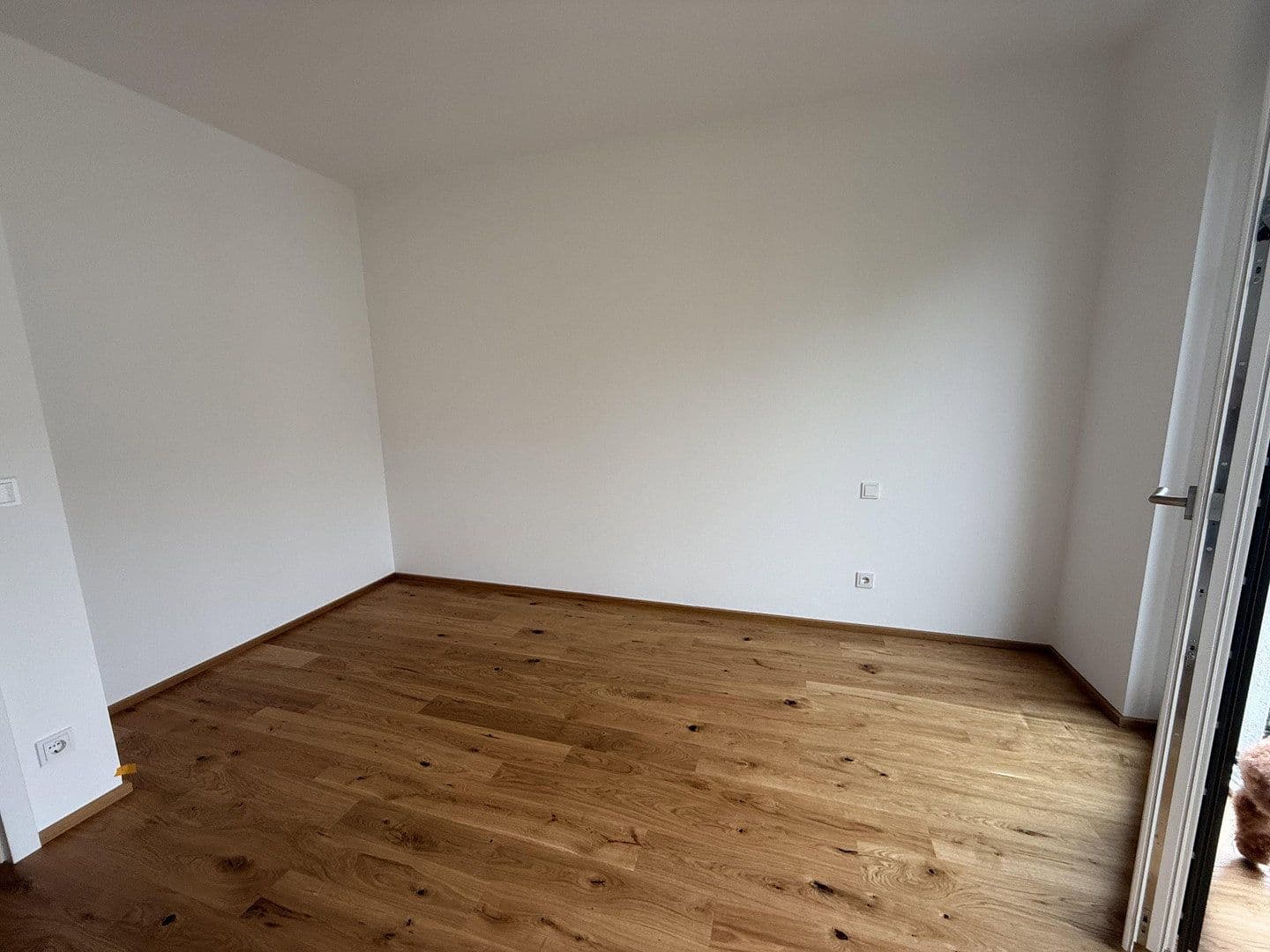 Pronájem bytu 3+1 85 m², Gustav-Meyrink-Straße 7, München, Bavorsko Pronájem bytu 3+1 85 m², Gustav-Meyrink-Straße 7, München, Bavorsko