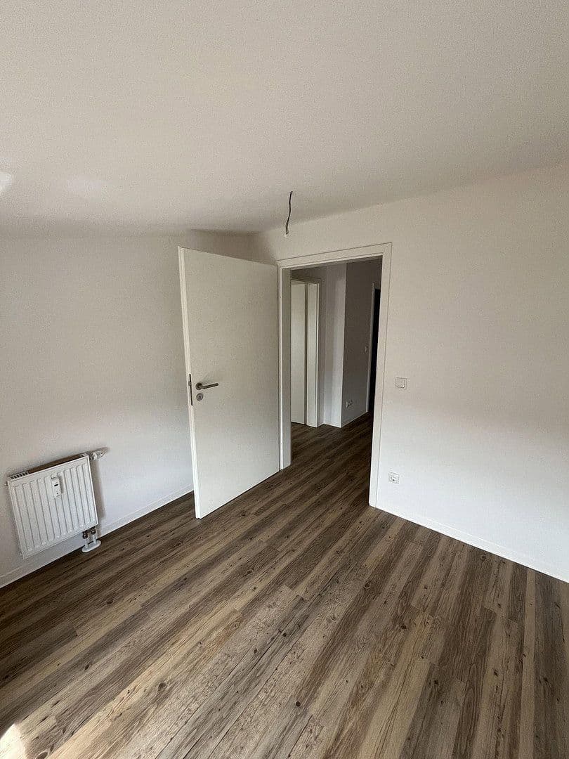 Pronájem bytu 2+1 72 m², Franz-Mehring-Straße 13 a-c, Schwerin, Mecklenburg-Vorpommern Pronájem bytu 2+1 72 m², Franz-Mehring-Straße 13 a-c, Schwerin, Mecklenburg-Vorpommern
