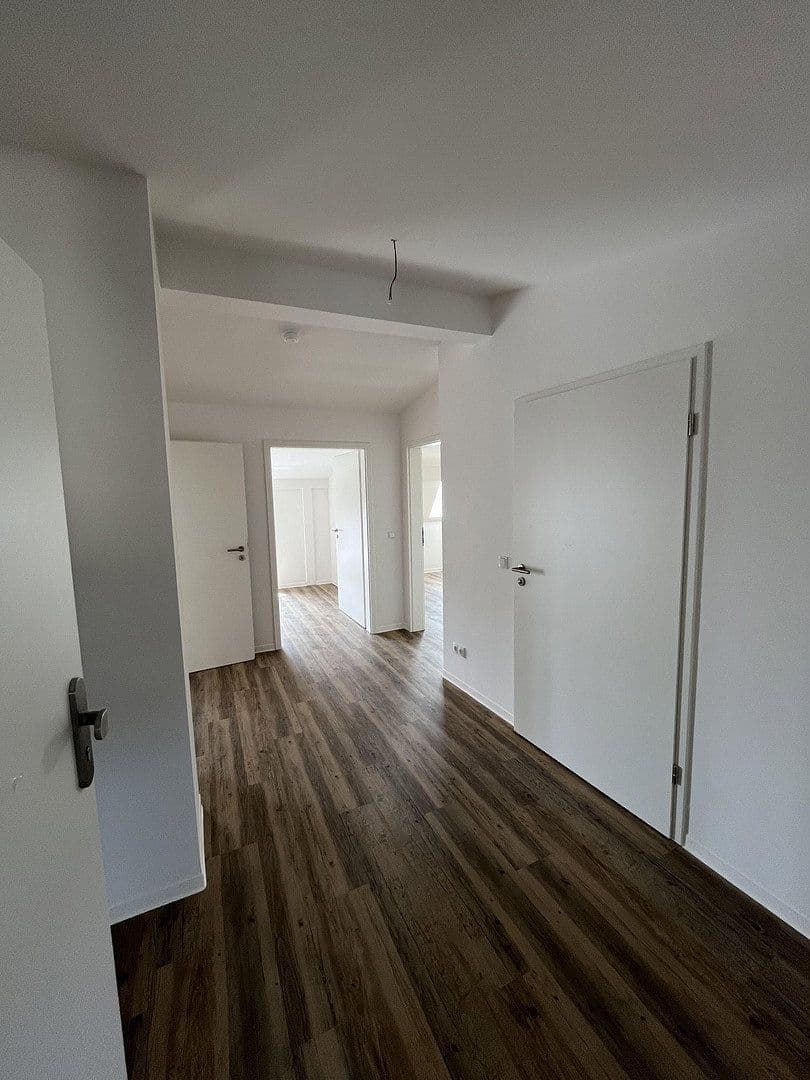 Pronájem bytu 2+1 72 m², Franz-Mehring-Straße 13 a-c, Schwerin, Mecklenburg-Vorpommern Pronájem bytu 2+1 72 m², Franz-Mehring-Straße 13 a-c, Schwerin, Mecklenburg-Vorpommern