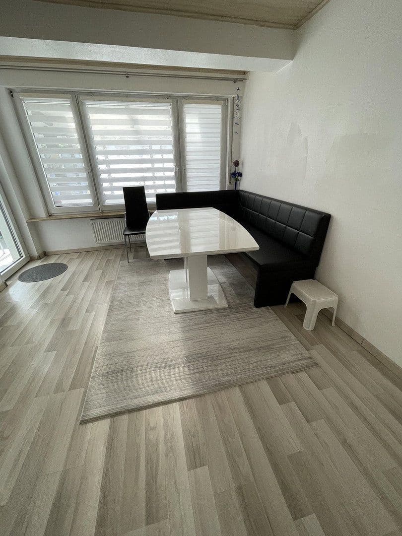 Prodej domu 123 m², pozemek 204 m², Neckarsulm, Bádensko-Württembersko Prodej domu 123 m², pozemek 204 m², Neckarsulm, Bádensko-Württembersko
