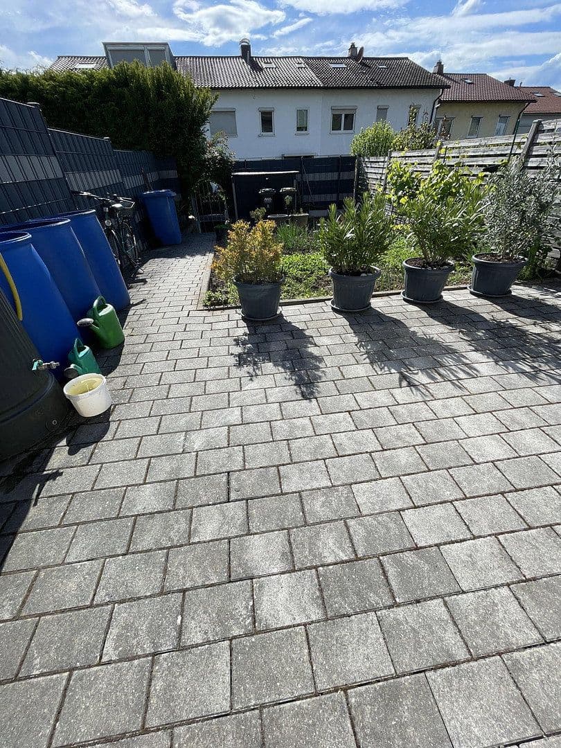 Prodej domu 123 m², pozemek 204 m², Neckarsulm, Bádensko-Württembersko Prodej domu 123 m², pozemek 204 m², Neckarsulm, Bádensko-Württembersko