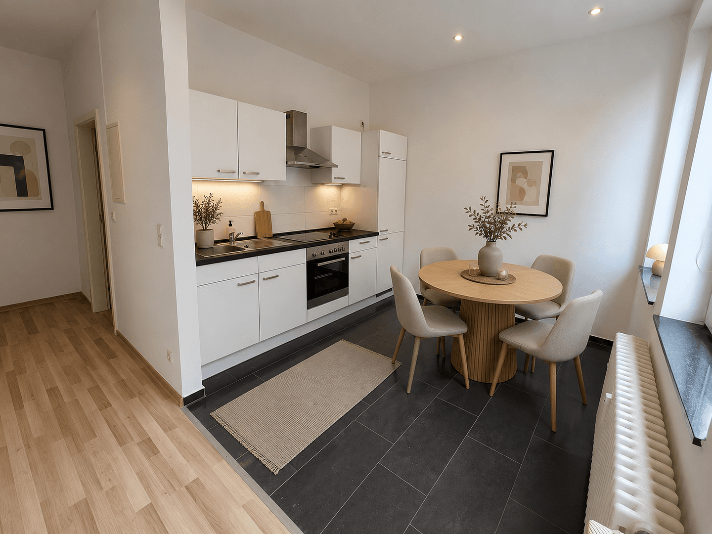 Pronájem bytu 3+1 45 m², Saarbrücken, Země Sársko Pronájem bytu 3+1 45 m², Saarbrücken, Země Sársko