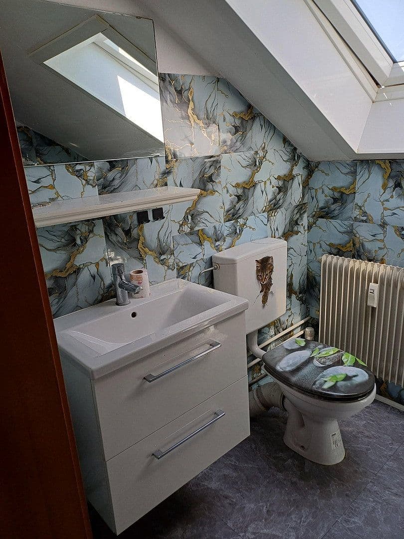 Pronájem bytu 3+1 58 m², Teckstr. 2, Göppingen, Bádensko-Württembersko Pronájem bytu 3+1 58 m², Teckstr. 2, Göppingen, Bádensko-Württembersko