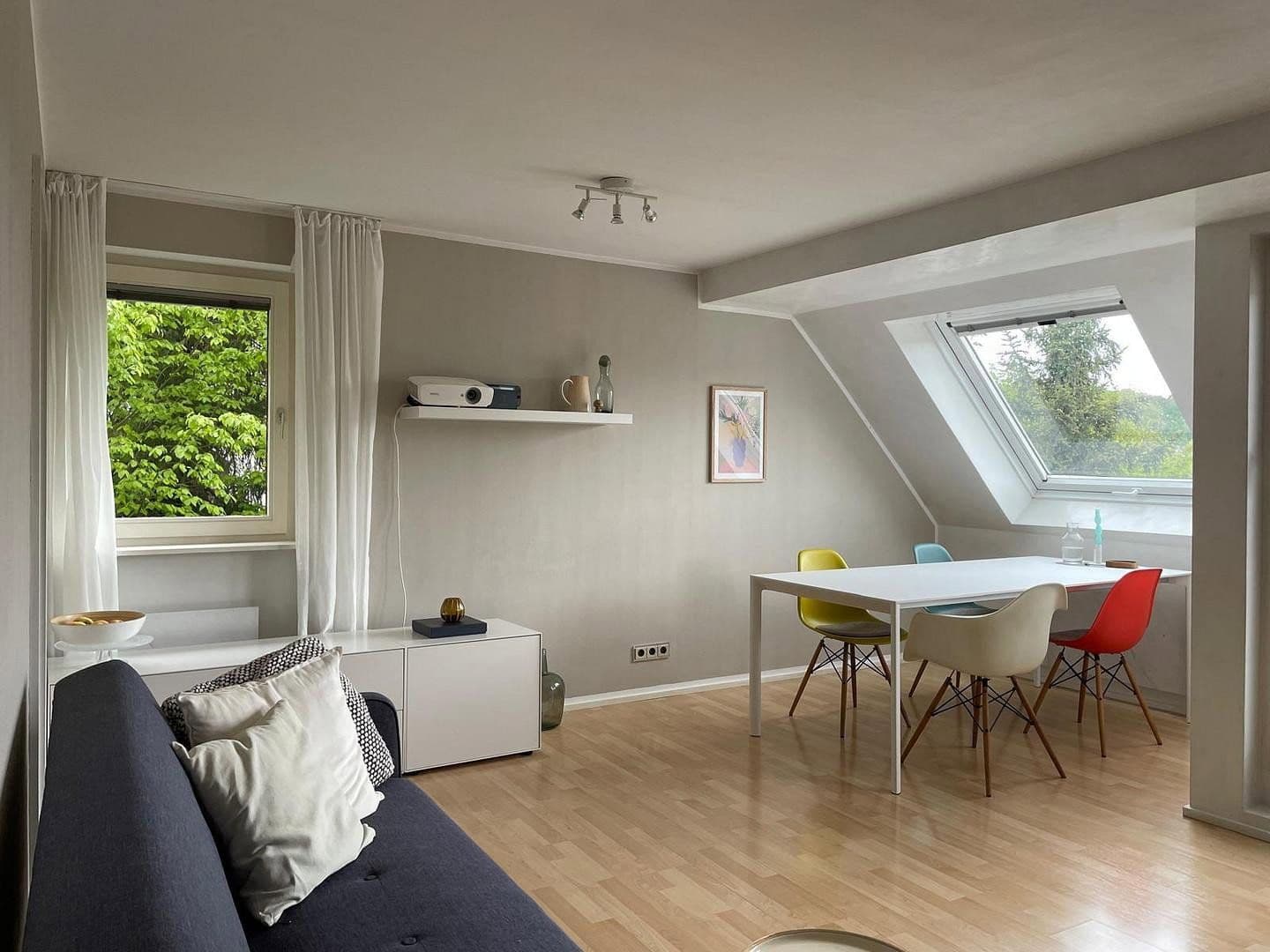 Pronájem bytu 2+1 51 m², Hackersteigle 8, Tübingen, Bádensko-Württembersko Pronájem bytu 2+1 51 m², Hackersteigle 8, Tübingen, Bádensko-Württembersko
